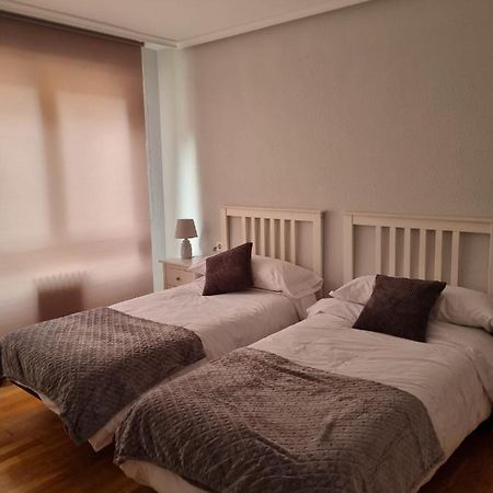 레온 Vivienda Silvia Renfe 아파트 외부 사진